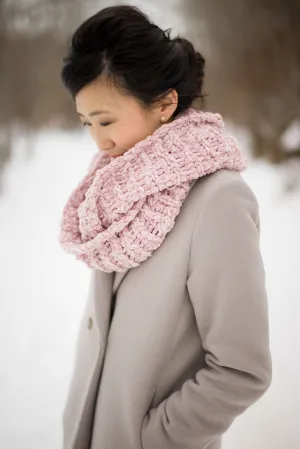 Crochet Kit - Velvet Ribbed Cowl